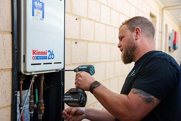 hot-water-1-1 How to Choose a Plumber for Hot Water Repairs?